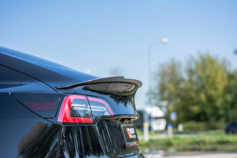 Trunkspoiler/-vinge Tesla Model 3 - Maxton Design