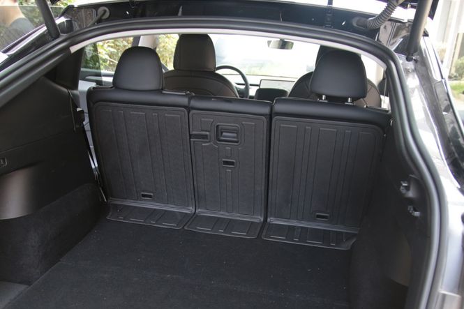 Hovedbilde Beskyttelse for baksete Tesla Model Y