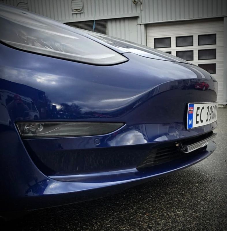 Lazer Glide 18 - Tesla Model 3 - ekstralyspakke