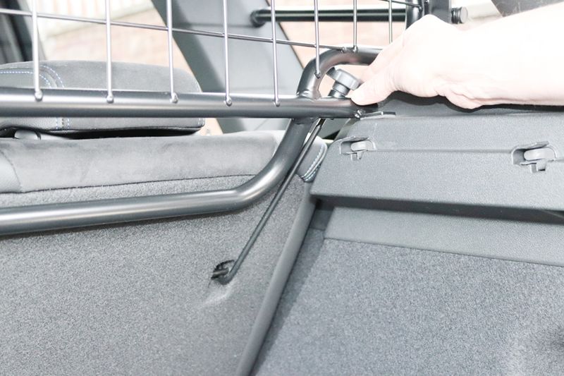BMW iX1 Bagasjegitter / hundegitter